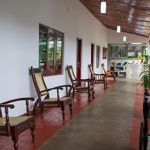Udawatta Kele Канди